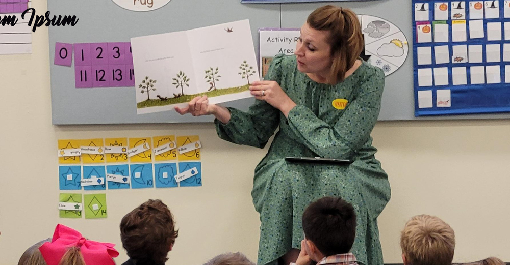 Sara Pommarane and Dr. Cindy Brock of the Literacy Research Center & Clinic of the University of Wyoming met with teachers and students of Wind River Elementary in October.